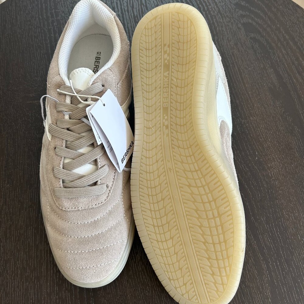 Bershka Men Sneakers Size 10 NEW - Picture 3 of 3
